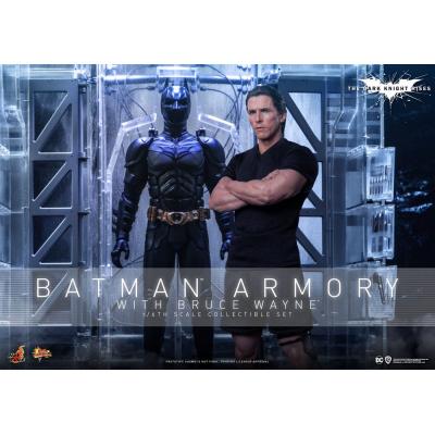 El caballero oscuro: La leyenda renace Figuras y Diorama Movie Masterpiece 1/6 Batman Armory with Bruce Wayne 30 cm