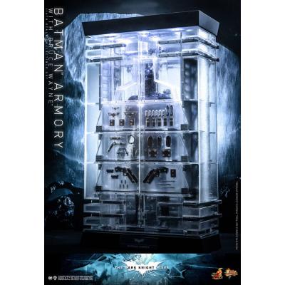 El caballero oscuro: La leyenda renace Figuras y Diorama Movie Masterpiece 1/6 Batman Armory with Bruce Wayne 30 cm