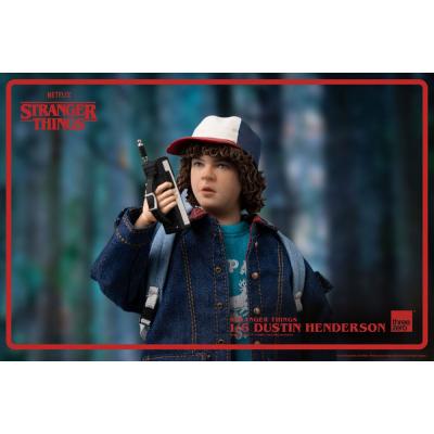 Stranger Things Figura 1/6 Dustin Henderson 23 cm