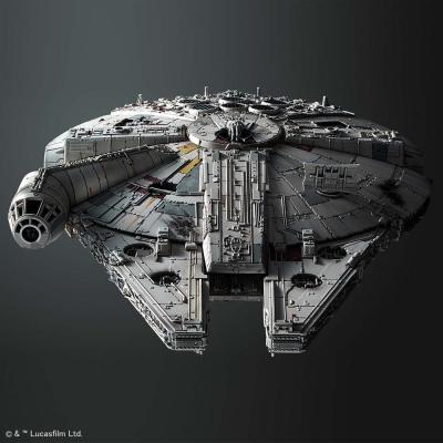 Star Wars Episode VII Maqueta 1/144 Millennium Falcon