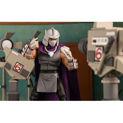 Las Tortugas Ninja Figura Ultimate Shredder (Classic Colors) 18 cm