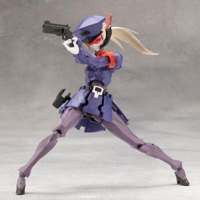 Megalomaria Unlimited Universe Maqueta Plastic Model Kit Valiant 16 cm