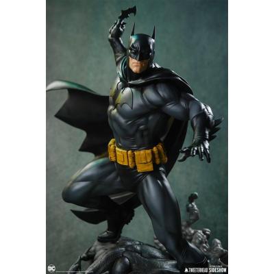 DC Comics Estatua 1/6 Batman (Black and Gray Edition) 50 cm
