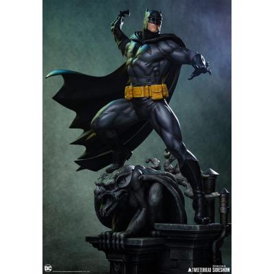 DC Comics Estatua 1/6 Batman (Black and Gray Edition) 50 cm