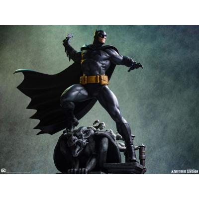 DC Comics Estatua 1/6 Batman (Black and Gray Edition) 50 cm