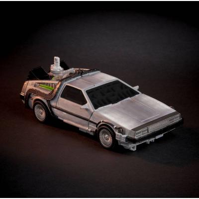 Transformers x Regreso al Futuro Figura Delorian 14 cm
