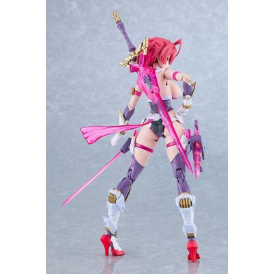 Cutie Honey Nova Maqueta PLAMATEA Cutie Honey 17 cm