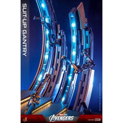 Marvel's The Avengers Set Accesorios Accessories Collection Series Iron Man Suit-Up Gantry