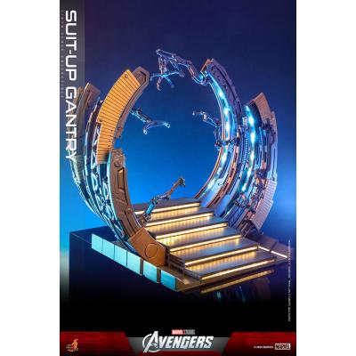 Marvel's The Avengers Set Accesorios Accessories Collection Series Iron Man Suit-Up Gantry