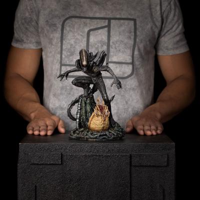 Alien Estatua 1/10 Art Scale Alien Big Chap 24 cm