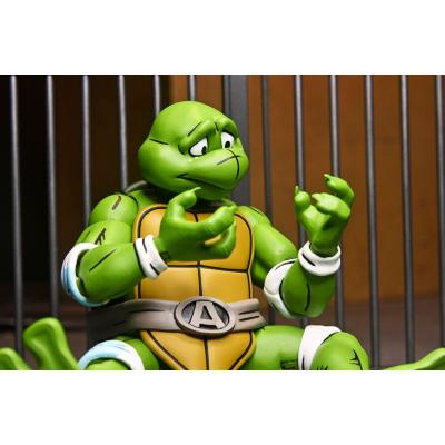 Las Tortugas Ninja Figura April as the 5th Turtle 18 cm