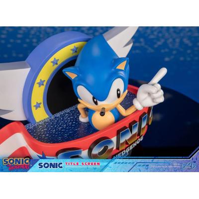 Sonic the Hedgehog Estatua Sonic Title Screen 21 cm