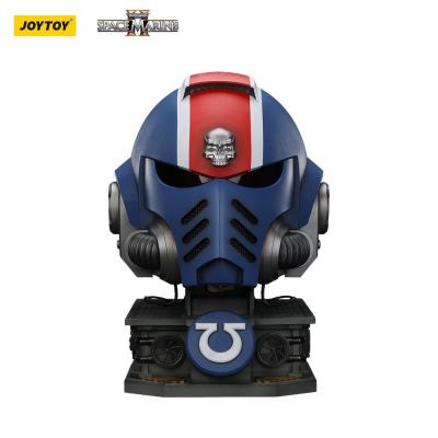 Warhammer 40,000: Space Marine 2 Réplica Ultramarines Lieutenant Titus casco con expositor 44 cm
