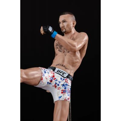 UFC Posed Estatua PVC Max Holloway 18 cm