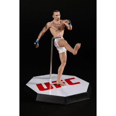 UFC Posed Estatua PVC Max Holloway 18 cm