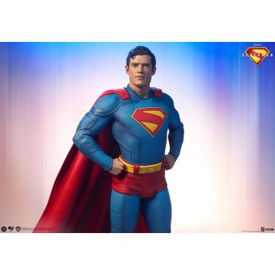 Superman (2025) Estatuas Premium Format Superman 61 cm & Krypto 23 cm Bundle (2)