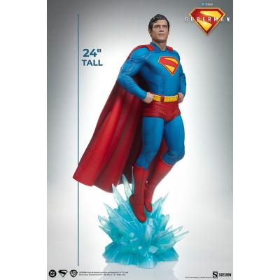 Superman (2025) Estatuas Premium Format Superman 61 cm & Krypto 23 cm Bundle (2)