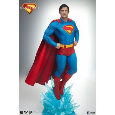 Superman (2025) Estatuas Premium Format Superman 61 cm & Krypto 23 cm Bundle (2)