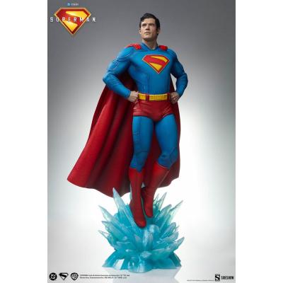 Superman (2025) Estatuas Premium Format Superman 61 cm & Krypto 23 cm Bundle (2)