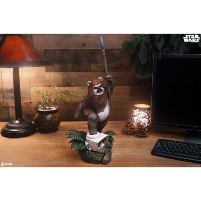 Star Wars: Episodio VI - El retorno del Jedi Estatua Premium Format Wicket 46 cm
