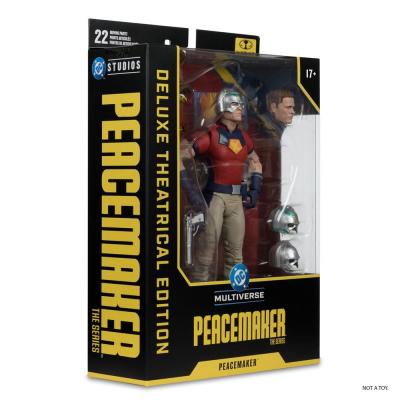 Batman vuelve DC Mulitverse DC Theatrical Deluxe Edition Figura Peacemaker 19 cm