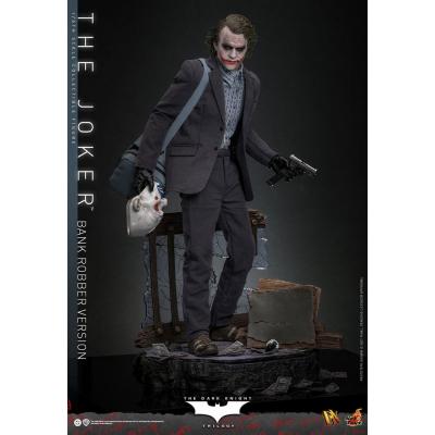 El Caballero oscuro Figura DX 1/6 The Joker (Bank Robber Version) 30 cm
